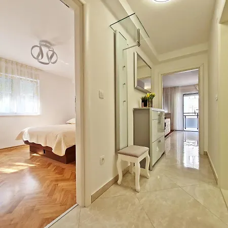 Lägenhet Rosemary *